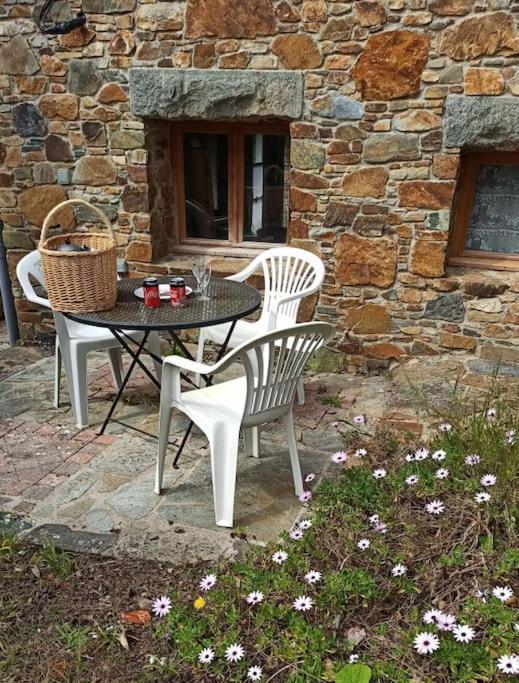 Charmante Petite Maison De Pecheur - Proche Ile De Brehat Et Gr34 Holiday home Lezardrieux