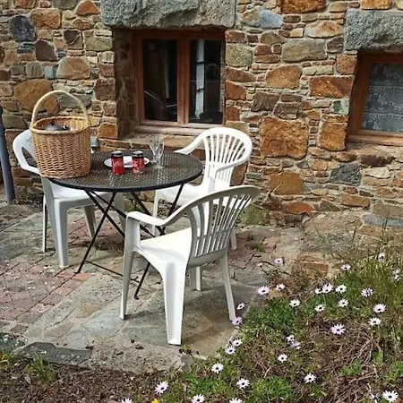 Charmante Petite Maison De Pecheur - Proche Ile De Brehat Et Gr34 Lezardrieux Exterior photo